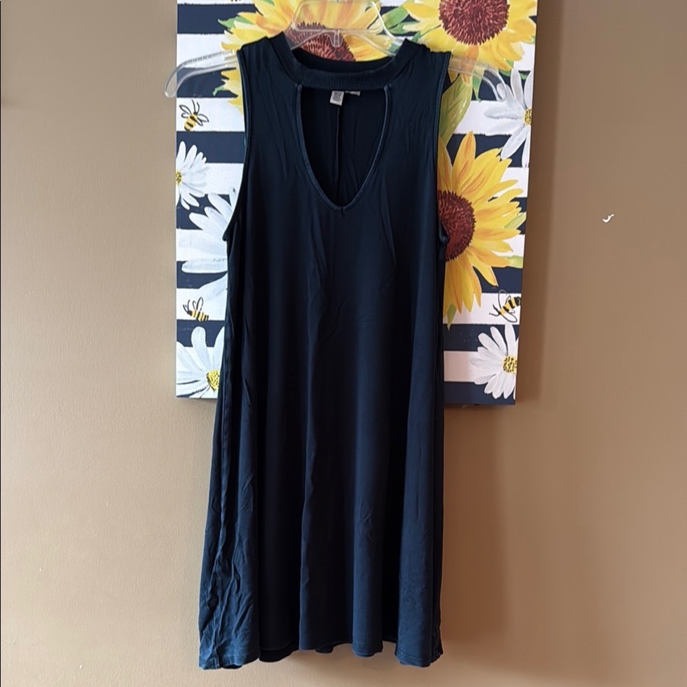 American Eagle Black Sleeveless V-Neck tunic XS